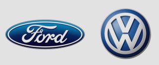 Copertina di Ford-Volkswagen, prove di alleanza. Ma di matrimonio ancora non si parla