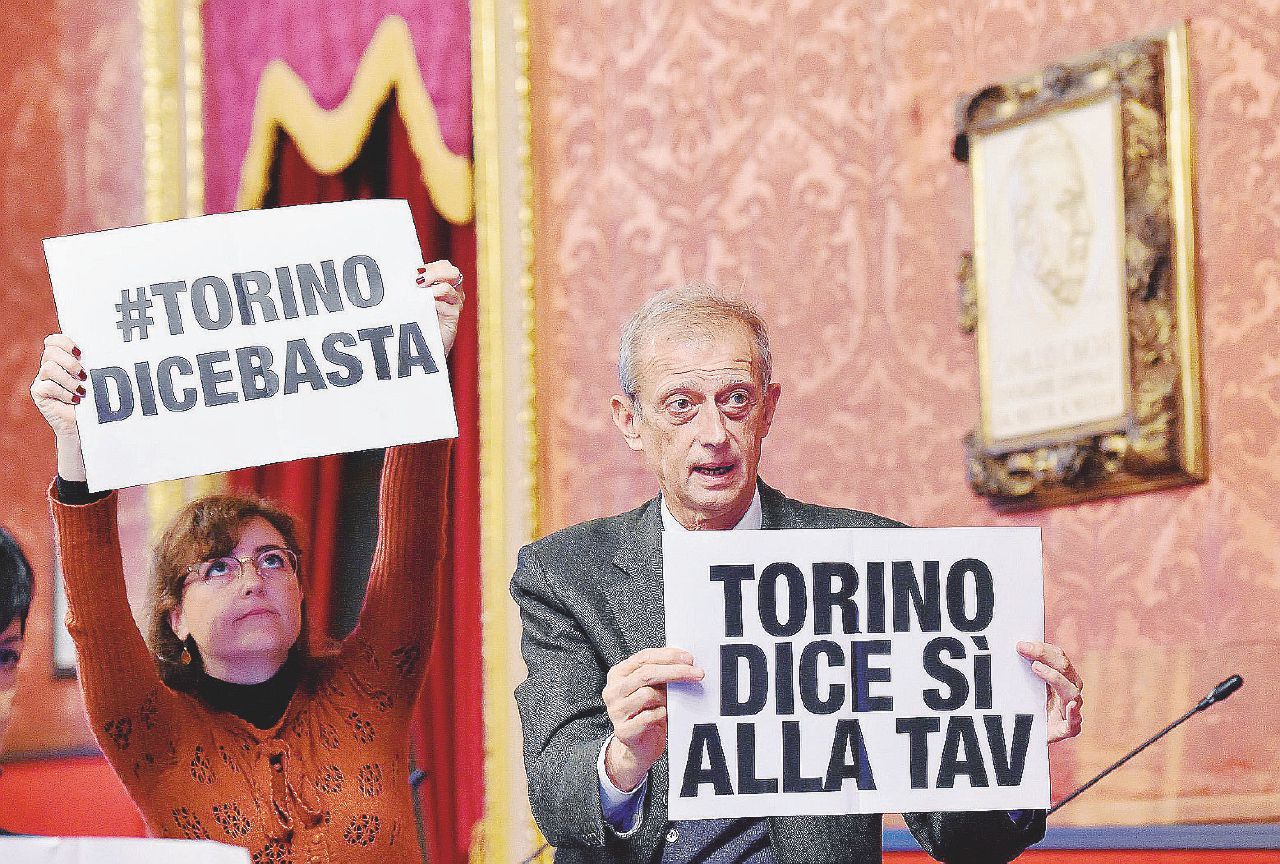 Industriali, politici, sindacati. Si risveglia il partito del Tav