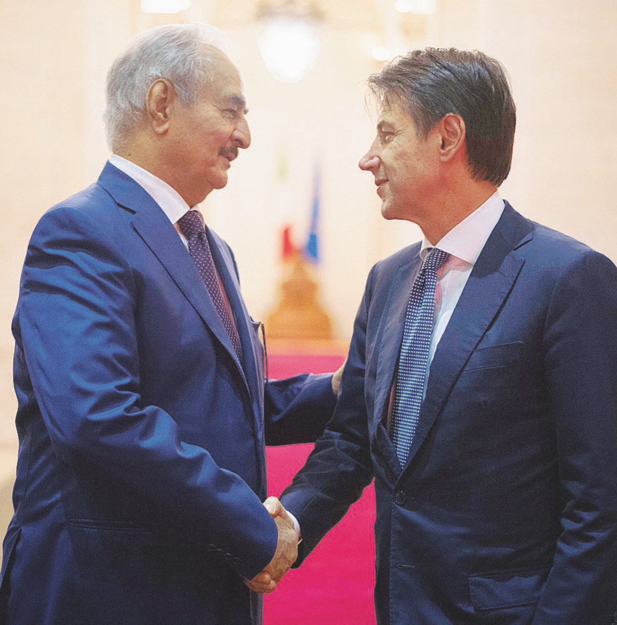 Libia, il summit dei desideri: ci sarà pure il gen. Haftar