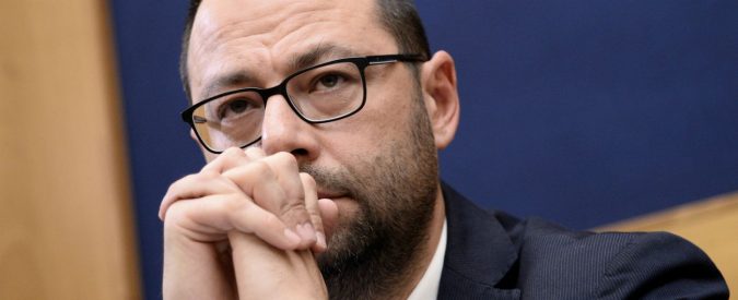 Appalti, Patuanelli: “Con una formula escludiamo dalle gare le offerte troppo basse. Le nuove soglie? Ascoltato Cantone”