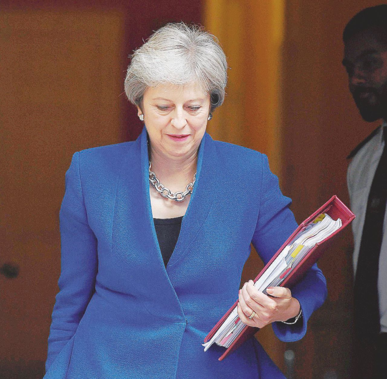 May aumenta la spesa per difendere la Brexit