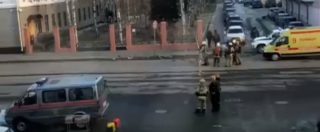 Copertina di Russia, attentato vicino alla sede dell’ex Kgb ad Archangelsk: kamikaze 17enne si fa esplodere. Feriti tre dipendenti
