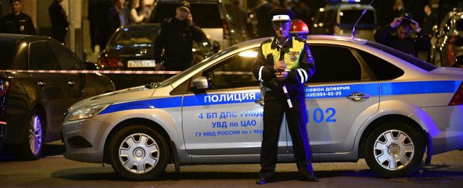 Morte 25 persone per intossicazione: una donna vende col marito bottiglie di vodka illegale a un euro