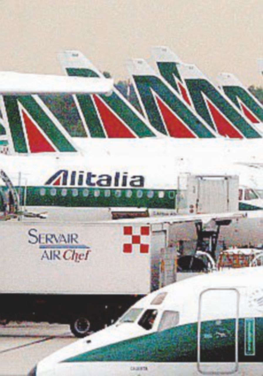 Alitalia, tre le offerte. In campo le Ferrovie Easyjet e Delta
