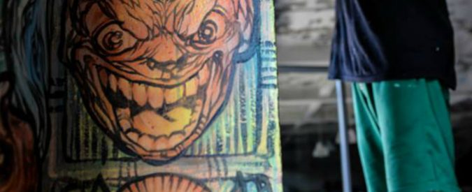 Alessandro Caligaris morto soffocato da un boccone: lo street artist aveva 37 anni
