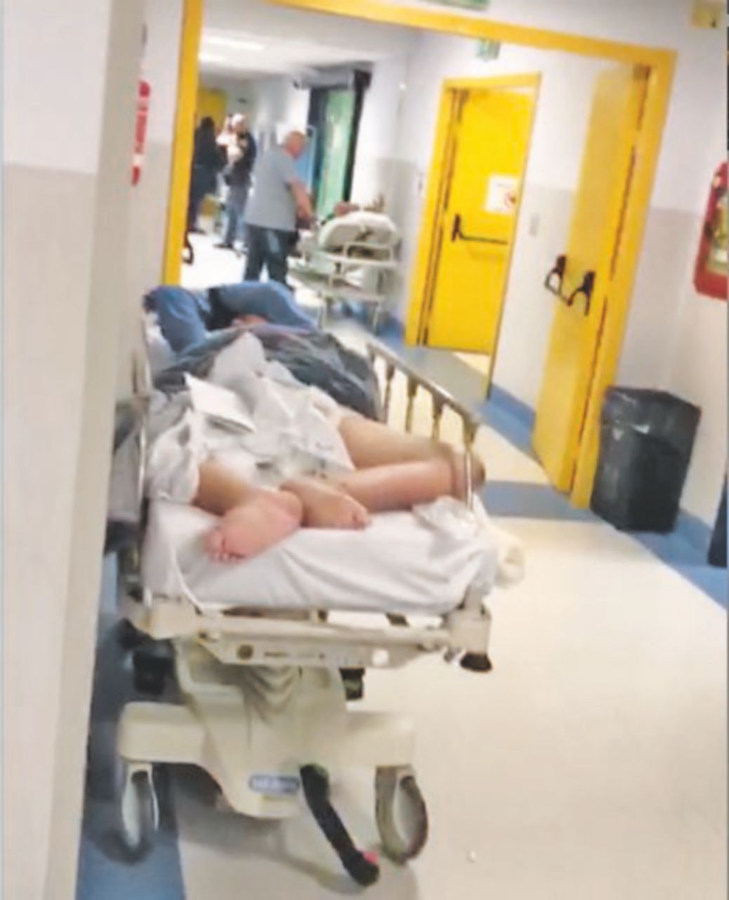 Malati accampati in corsia. L’incubo al Pronto soccorso