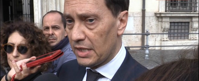 Copertina di Dl Sicurezza, Ciriani (FdI): “Con fiducia ci asteniamo. Non vorrei ci fosse scambio tra decreto e prescrizione”