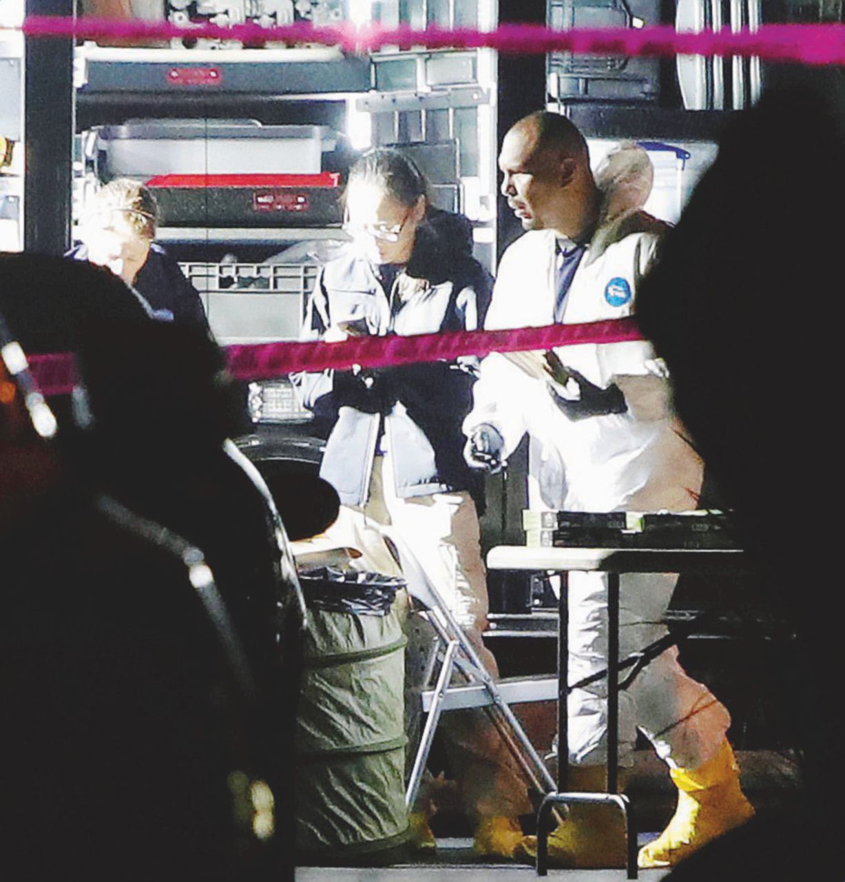 Era stato cacciato dal bar, marine si vendica: 13 morti