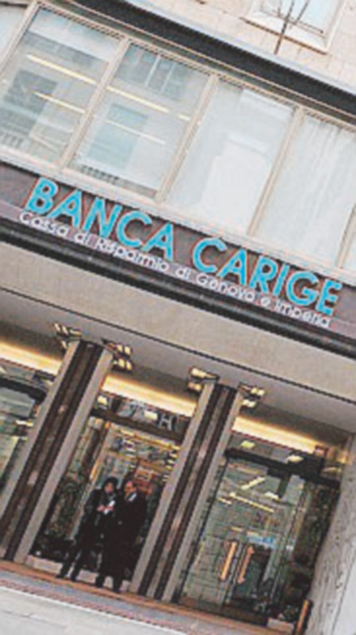 Copertina di Carige, crisi infinita. Dopo l’ispezione Bce rischia altre perdite