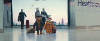 Copertina di Il ritorno a casa per Natale degli orsacchiotti, lo spot commovente dell’aeroporto Heathrow di Londra