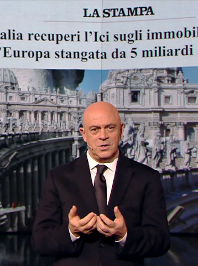 Copertina di Crozza e il monologo su Ici e Vaticano: “Chiesa ha 2mila miliardi di patrimonio immobiliare. Quanto il nostro debito pubblico”