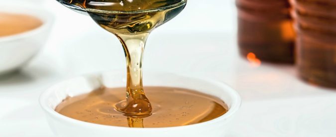 Mangiare miele per dimagrire? Non credeteci, è una bufala dietetica
