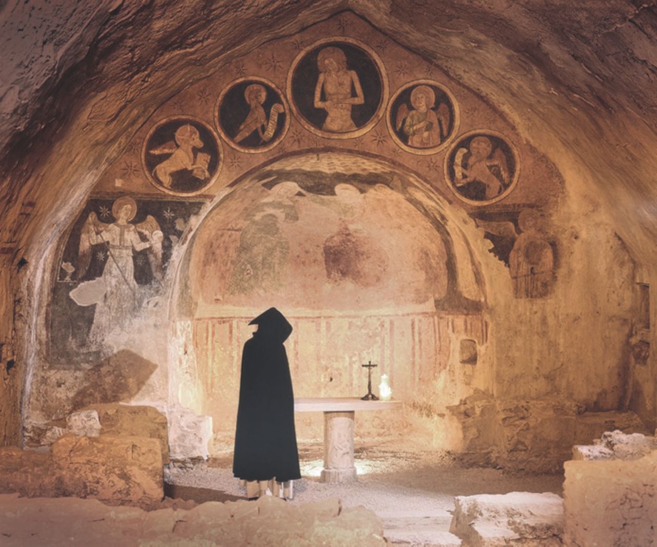 Copertina di Nei sotterranei dell’Umbria i segreti dell’Inquisizione
