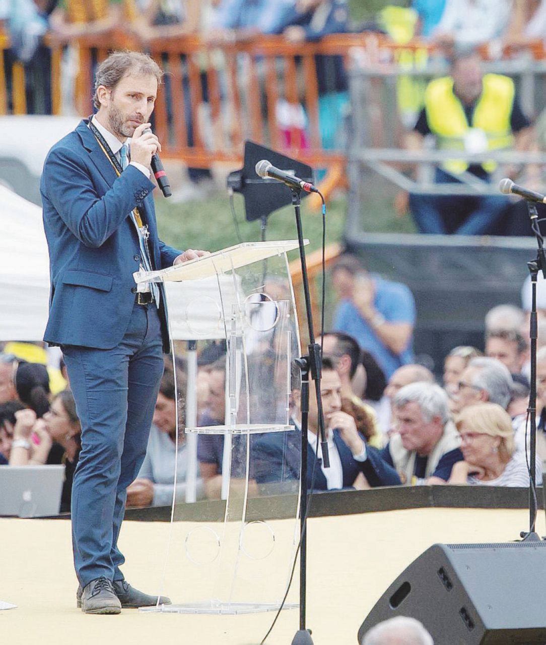 Tutti in fila da Casaleggio a Milano per la blockchain