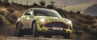 Copertina di Aston Martin DBX, iniziati i test su strada del suv di lusso inglese – foto