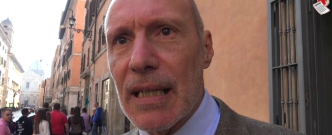 Copertina di Dl Genova, De Falco non vota (per sbaglio): “Non avrei partecipato comunque. M5s smentisca voci sulle espulsioni”