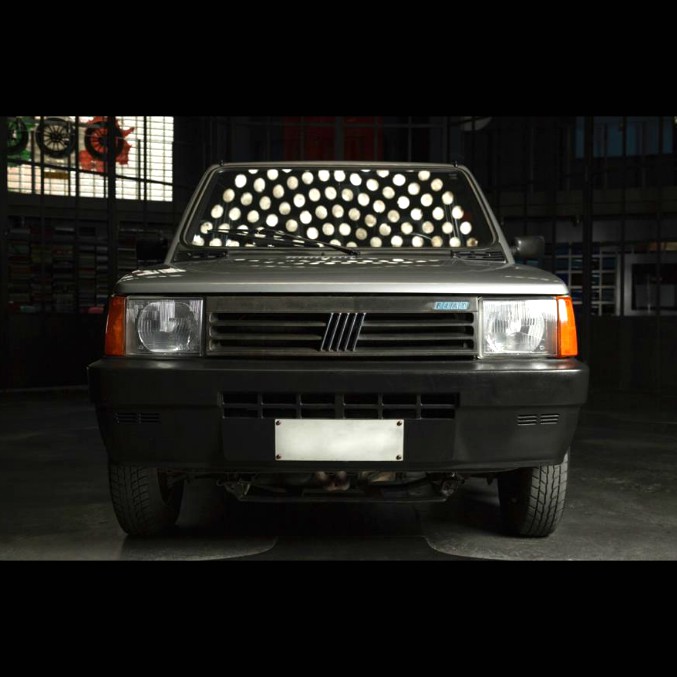 Copertina di La vecchia Panda di Gianni Agnelli restaurata da Lapo Elkann – FOTO