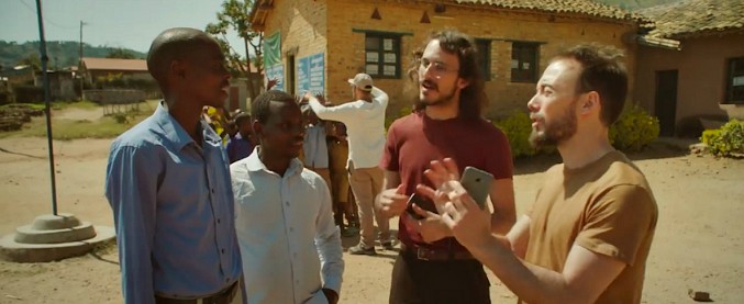 Copertina di The Jackal e la nuova (divertente) campagna per le adozioni a distanza di ActionAid: “Ecco come smuovere le coscienze”