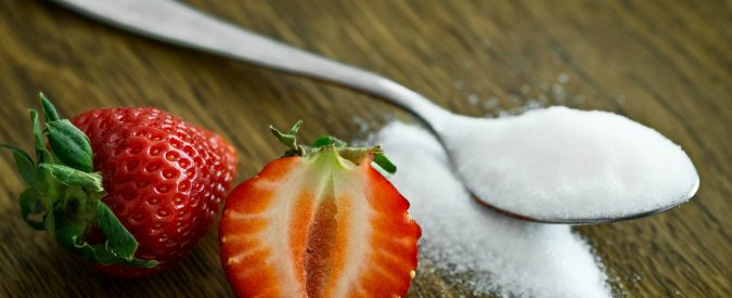 Fruttosio al posto dello zucchero: quando il rimedio è peggiore del male