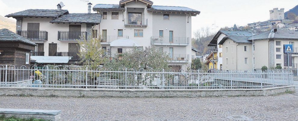 La casa della tragedia - La famiglia Empereur-Charrère viveva ad Aymavilles (Aosta) - Ansa Un’iniezione di potassio, così Marisa ha ucciso i figli