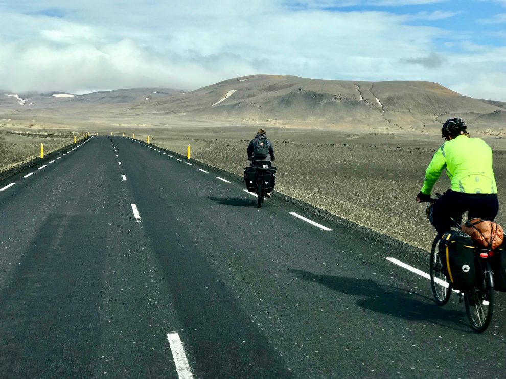 Un’alternativa al camper, l’Islanda in bici.