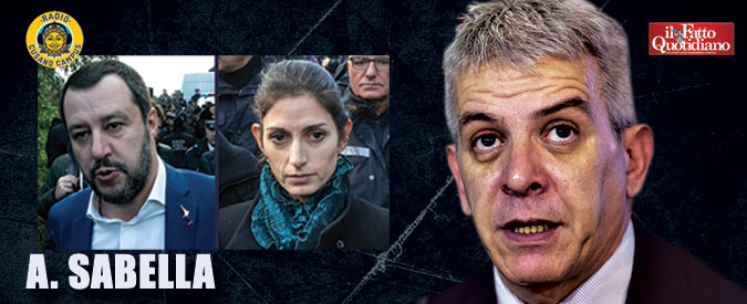 Copertina di Demolizione ville Casamonica, Sabella: “Merito di Raggi o di Salvini? È della sindaca, del capo dei vigili e dei funzionari”