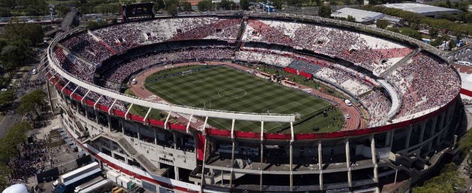 Coppa Libertadores, River-Boca non si gioca: rinviata a data da destinarsi. Federazione: “Non ci sono le condizioni”