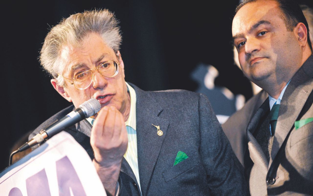 Copertina di Condannati Belsito e Bossi: “E i 49 milioni vanno confiscati”