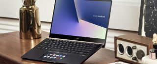 Copertina di Asus Zenbook Pro 14 è il notebook che promette di cambiare il vostro modo di lavorare grazie a un super touchpad