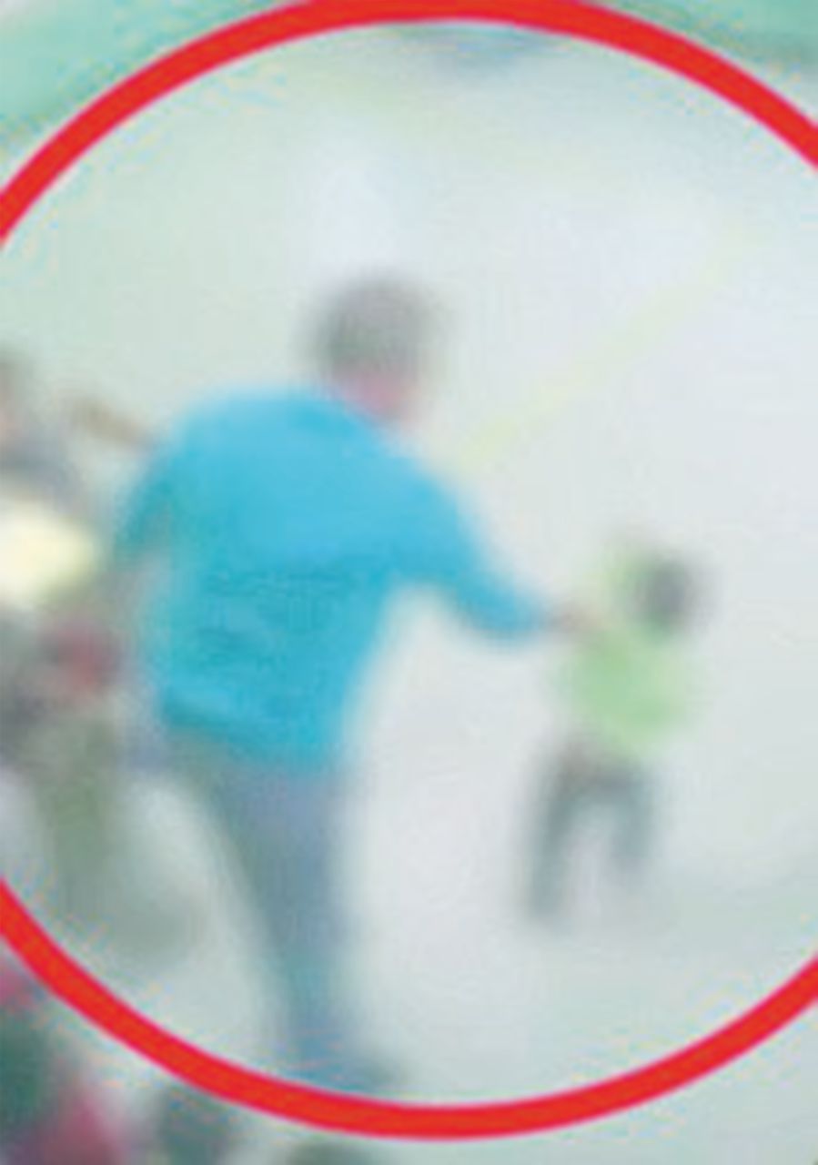 Bimbi di tre anni picchiati in classe, arrestato il maestro