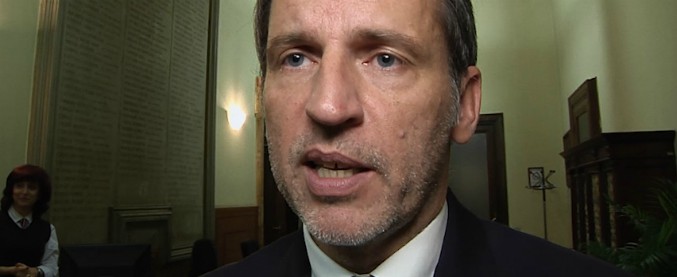 Copertina di Milano, cani intossicati per droga al parco. Il comandante della Polizia locale: “Problema c’è, presidiamo per arginare lo spaccio”