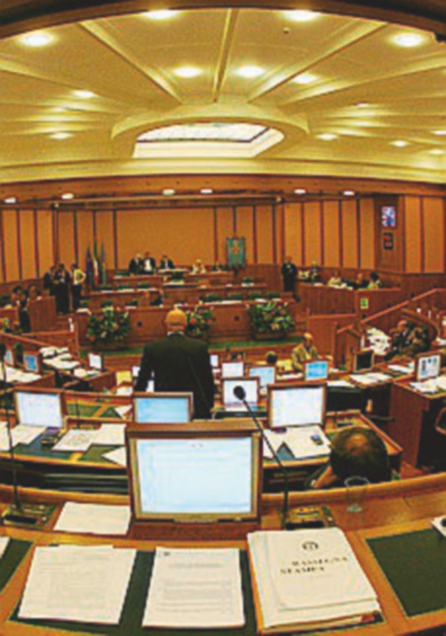 Lazio, la sfiducia a Zingaretti è un flop: la destra si vota contro