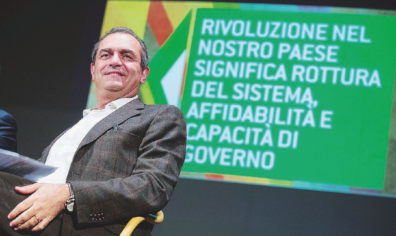 De Magistris prepara la lista e lancia l’Opa sui delusi M5S