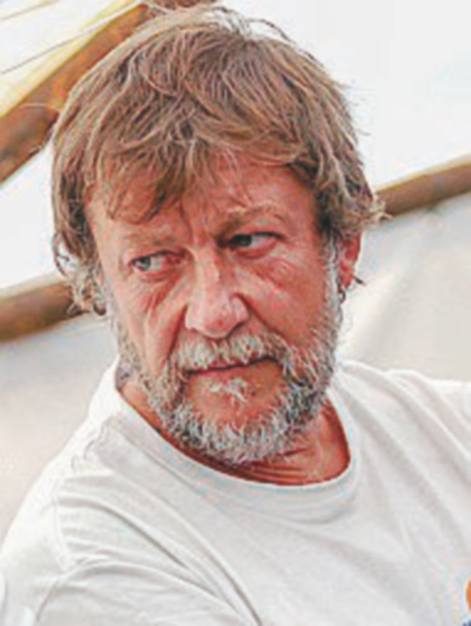 Copertina di Migranti in mare: li aiuta Casarini, si muove l’Unhcr