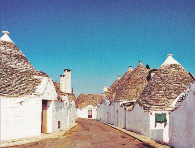 Unesco, morte, pietre e video poker: il fascino eccitante della terra dei trulli Unesco, morte, pietre e video poker: il fascino eccitante della terra dei trulli
