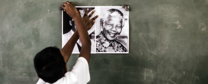 Nelson Mandela, 5 anni dopo la sua morte il Sudafrica sprofonda nelle disuguaglianze
