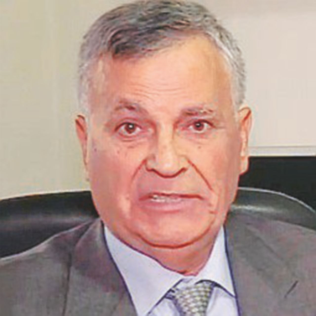 Copertina di Papà Antonio, lo stile e la gente studiata