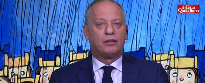 Copertina di Gomez: “In Parlamento meno condannati e indagati: italiani possono cambiare anche grazie all’esempio dei politici”