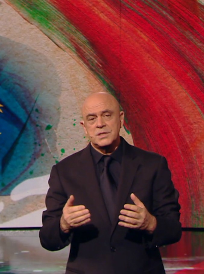 Copertina di Crozza, il monologo sulla manovra: “Partorire con dolore? Ora se sei una donna dovrai partorire in riunione”