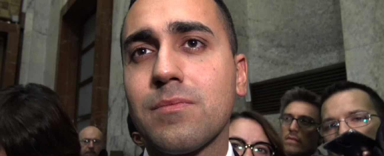 Copertina di Fondi Lega, Di Maio: “Salvini ha già minimizzato? Chiederò chiarimenti in privato, non lo faccio con la stampa”