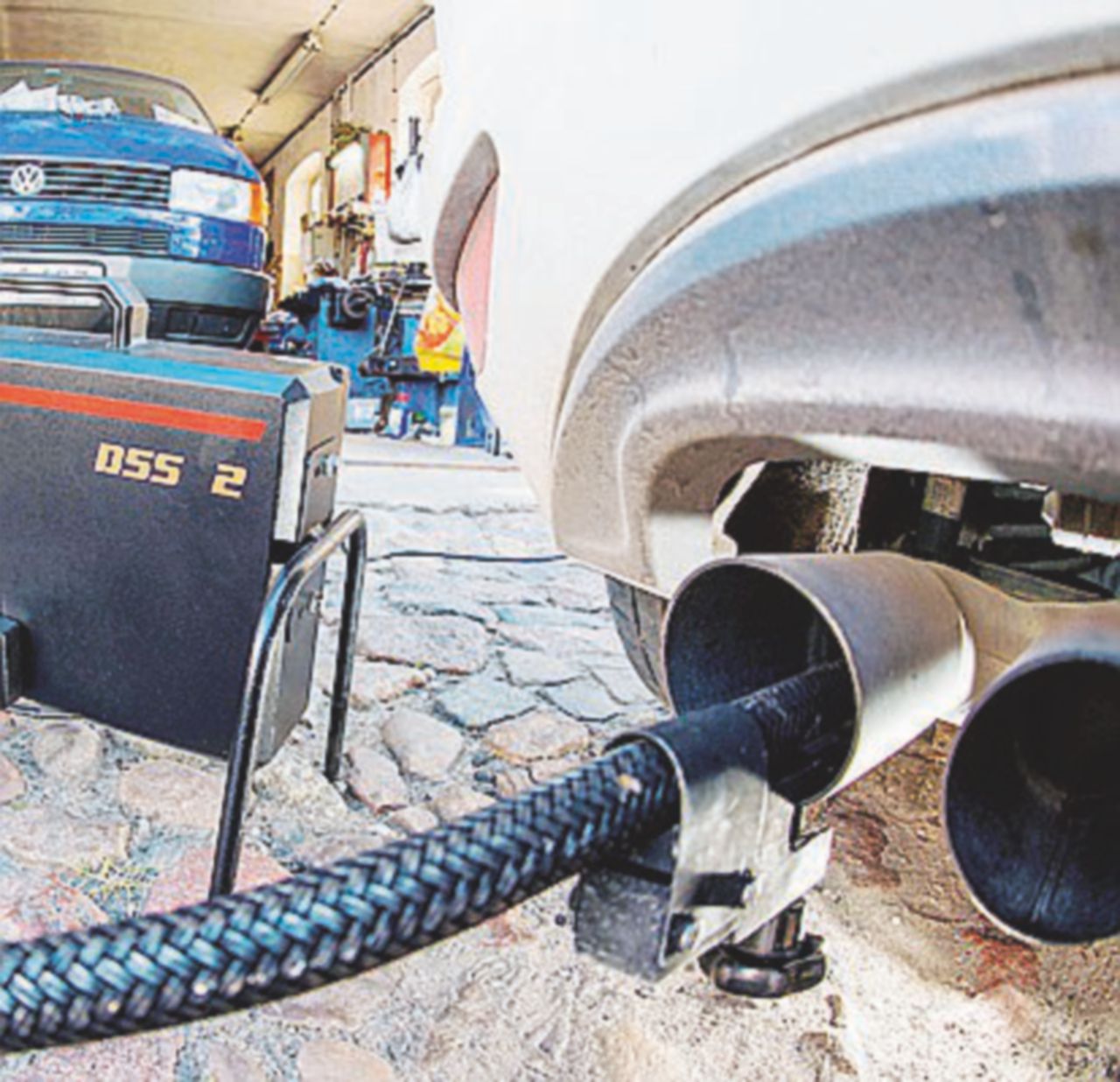 Copertina di Emissioni diesel, Corte Ue boccia i limiti: “Troppo alti”. Annullato il regolamento Ue generoso con la lobby dell’auto