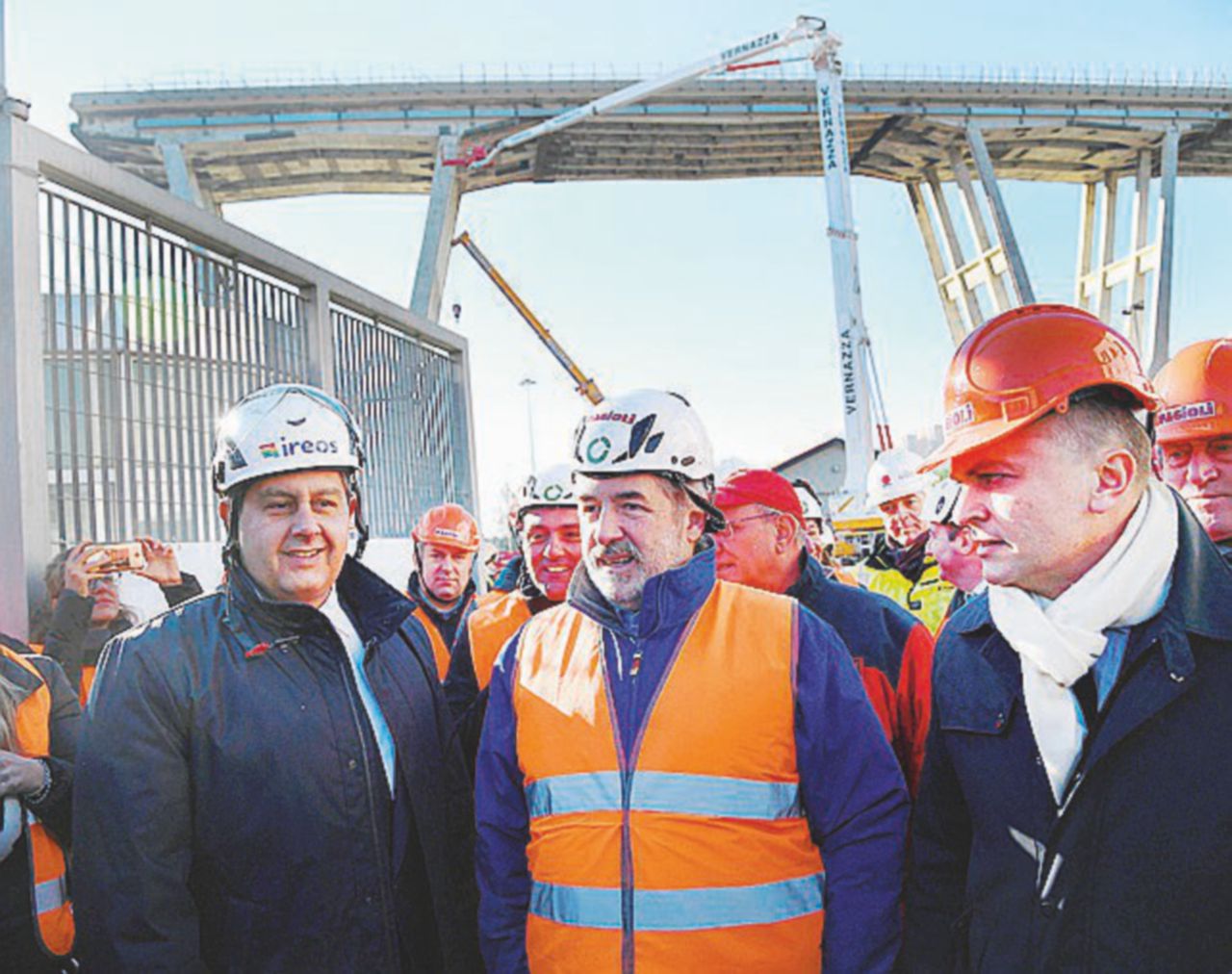 Iniziano i lavori - Il sindaco Bucci e il governatore Toti sul cantiere - Ansa Morandi, la gara dall’esito già scritto
