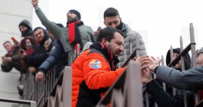 Copertina di Le tre scuse di Salvini per rinnovare l’abbonamento a Sky calcio