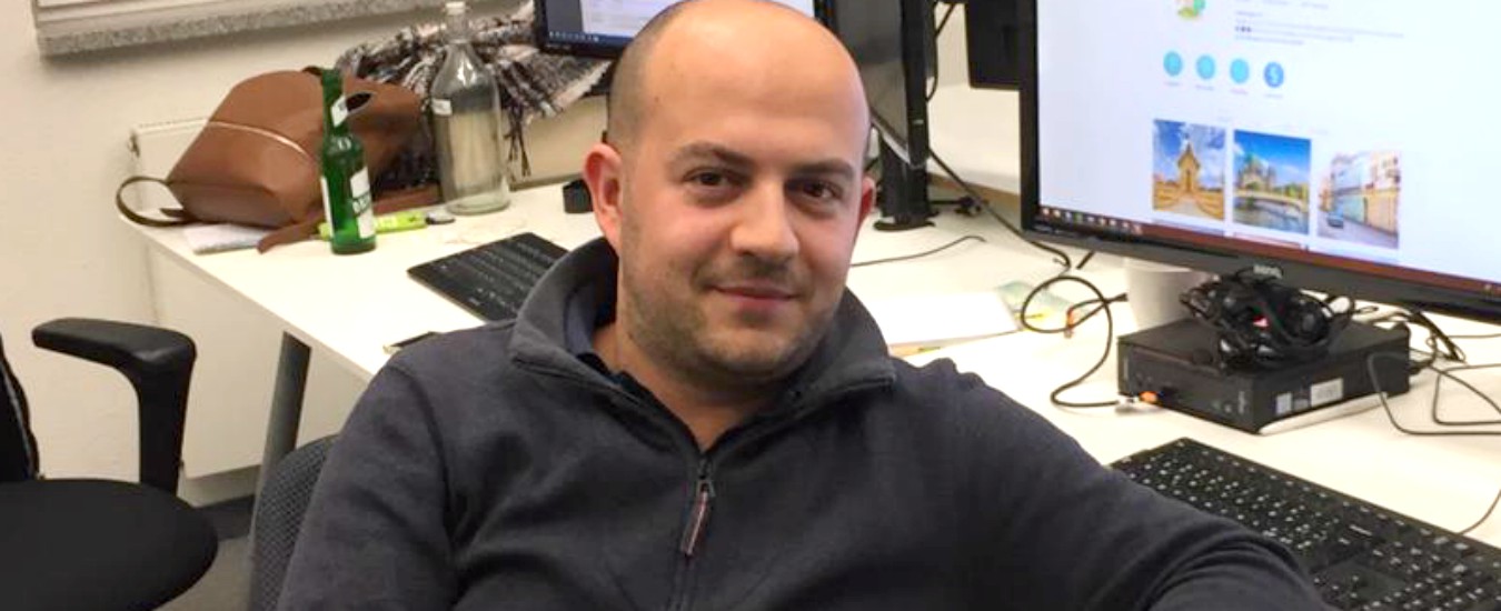 Copertina di Project manager a Dortmund. “In busta paga 700 euro in più rispetto all’Italia. I miei amici? Tutti emigrati per lavoro”