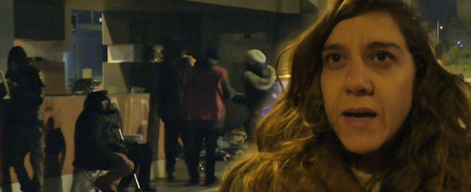 Copertina di Baobab, i migranti sgomberati dormono per strada. Attivisti: “Temperature sotto lo zero, situazione sempre più dura”