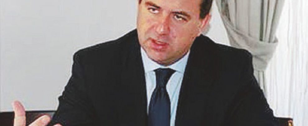 Il legale - Piero Amara - Ok dei pm al patteggiamento dell’avvocato “pentito”: rivelò le mazzette al Consiglio di Stato