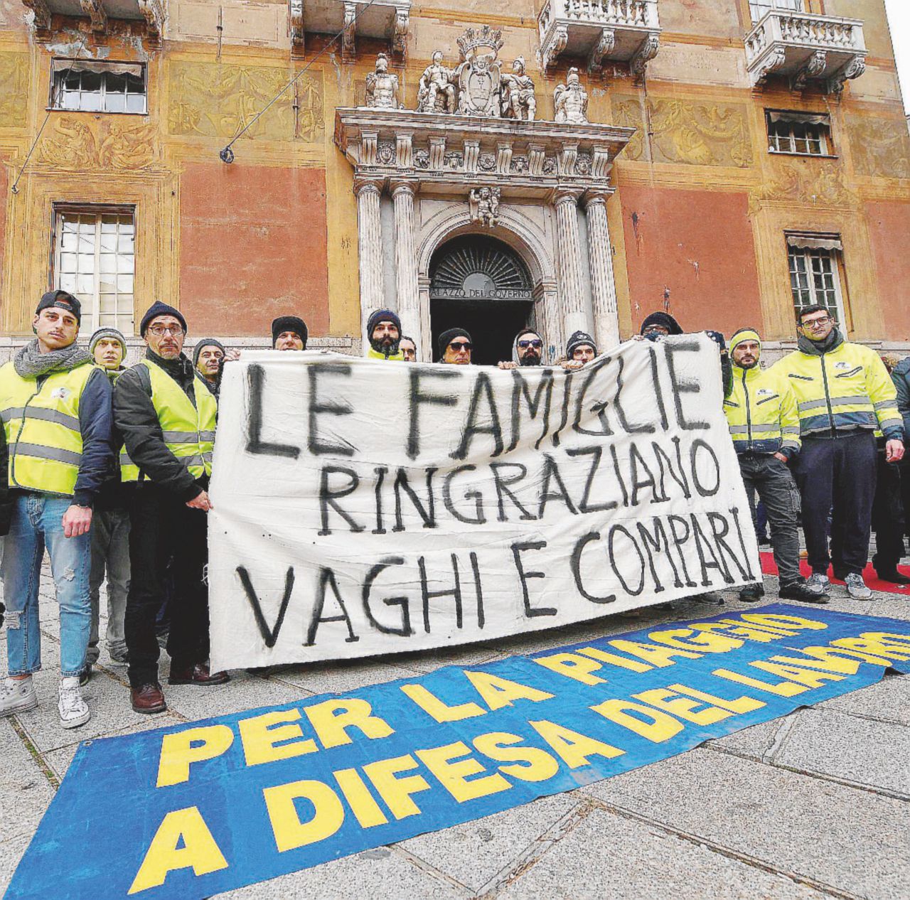 Copertina di Un Natale di crisi aziendali: tremano 190 mila lavoratori