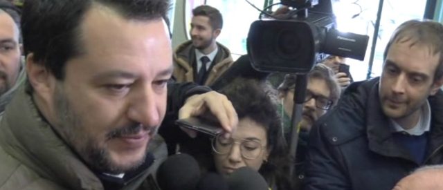 Governo, Salvini: “Di Battista è un amico, non vedo l’ora che torni a dare il suo contributo”