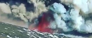 Copertina di Terremoto a Catania, l’eruzione dell’Etna a distanza ravvicinata dal cratere: il video a 2900 metri
