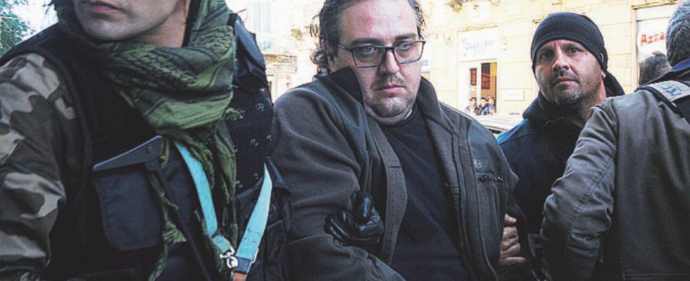 L’arresto di Giuseppe Crea Il mafioso che sparò in testa al “padrino” prima di consegnarsi ai carabinieri